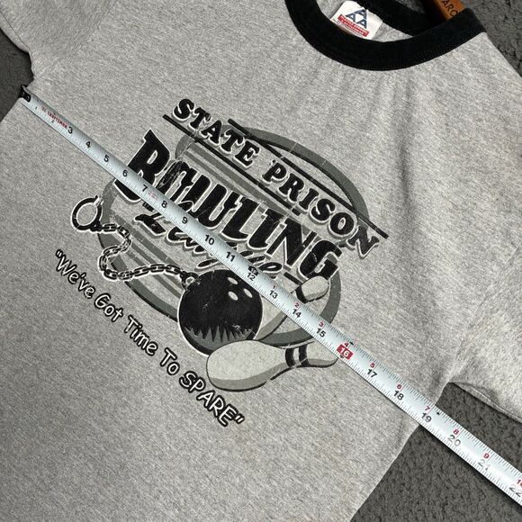 Vintage T-Shirt State Prison Bowling League Ringer Tee Mens Medium Humor - Picture 10 of 11